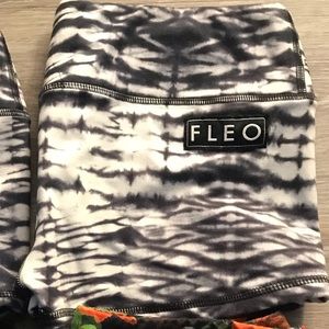 Fleo Wild Black M